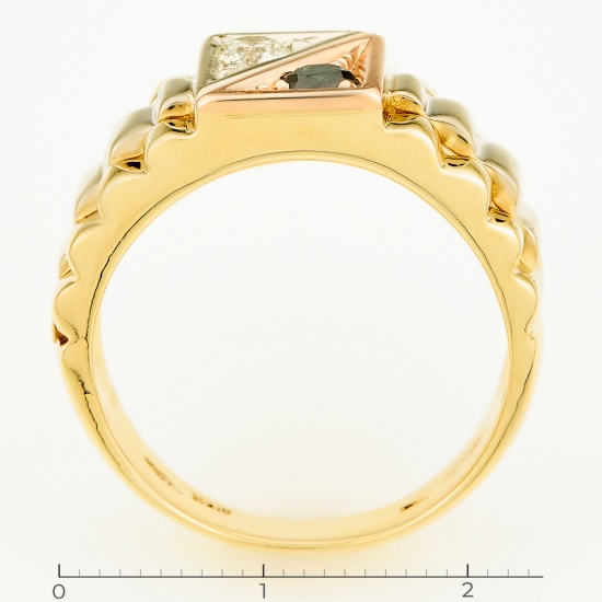 Кольцо печатка из комбинированного золота 585 пробы c 2 бриллиантами, Л75011418 за 49960