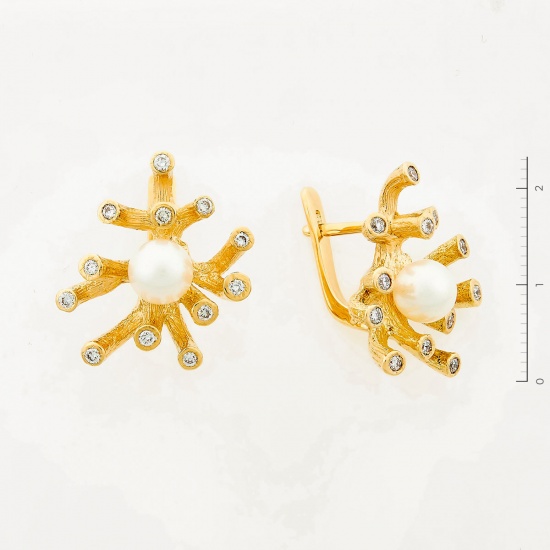 Серьги из желтого золота 750 пробы c 24 бриллиантами и 2 культ. жемчугами, Л47084076 за 89900