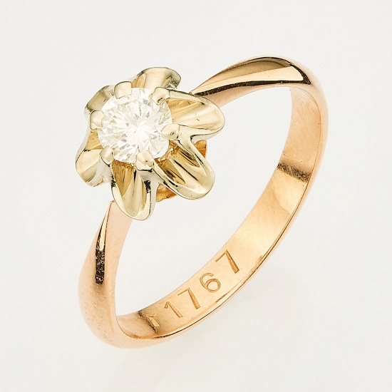 Кольцо из комбинированного золота 583 пробы c 1 бриллиантом, Л33077253 за 59465