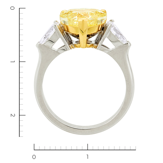 Кольцо из комбинированного золота 750 пробы c 3 бриллиантами, Л28087824 за 2350000