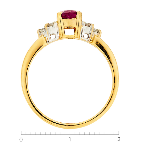 Кольцо из желтого золота 750 пробы c 6 бриллиантами и 1 рубином, Л28085774 за 52000